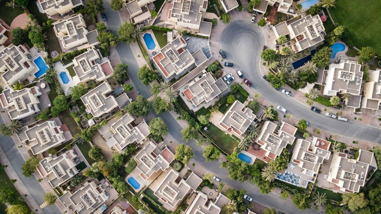 The Road to a High Sale Price: How to Sell Your House for the Most Money